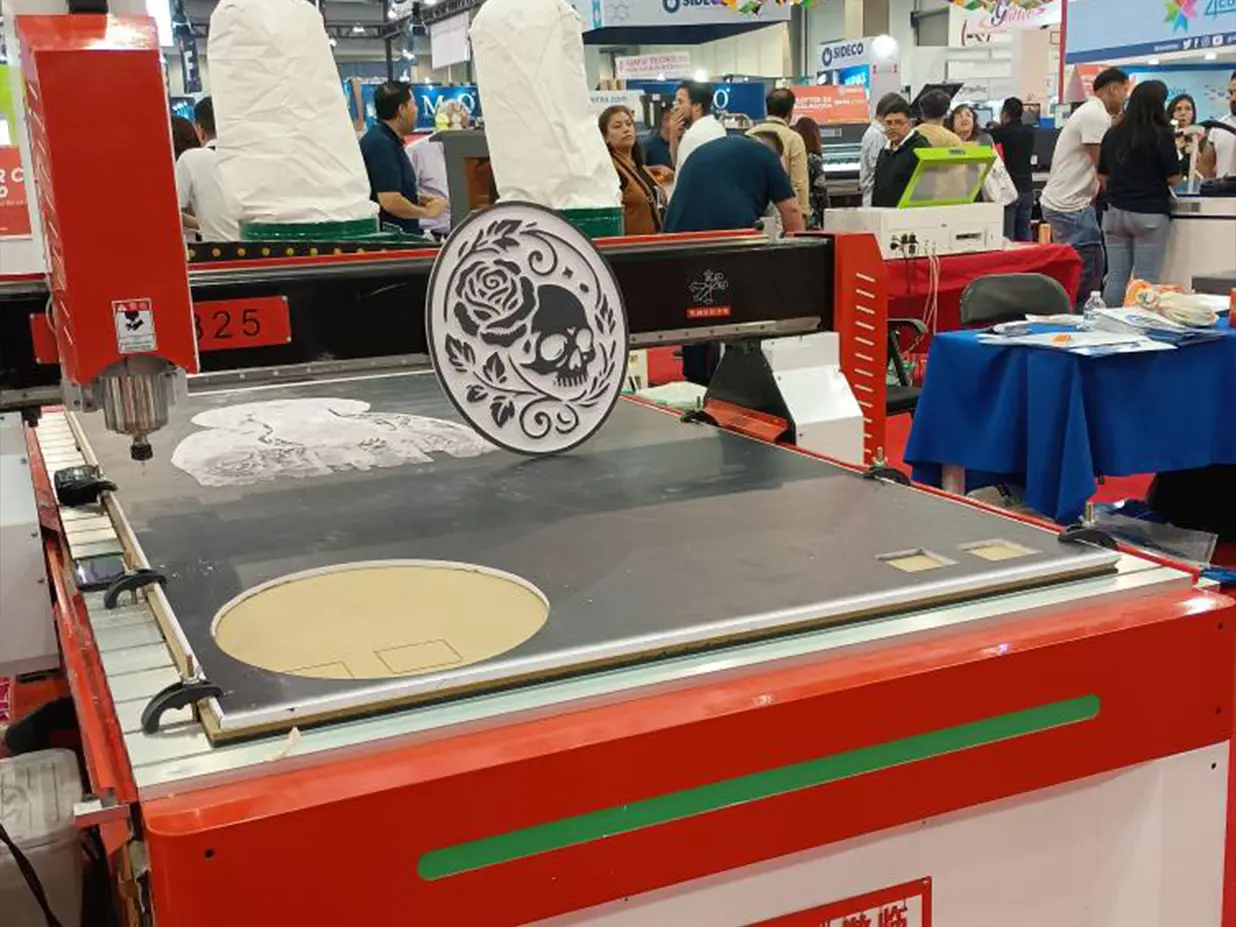 CNC Router Machine
