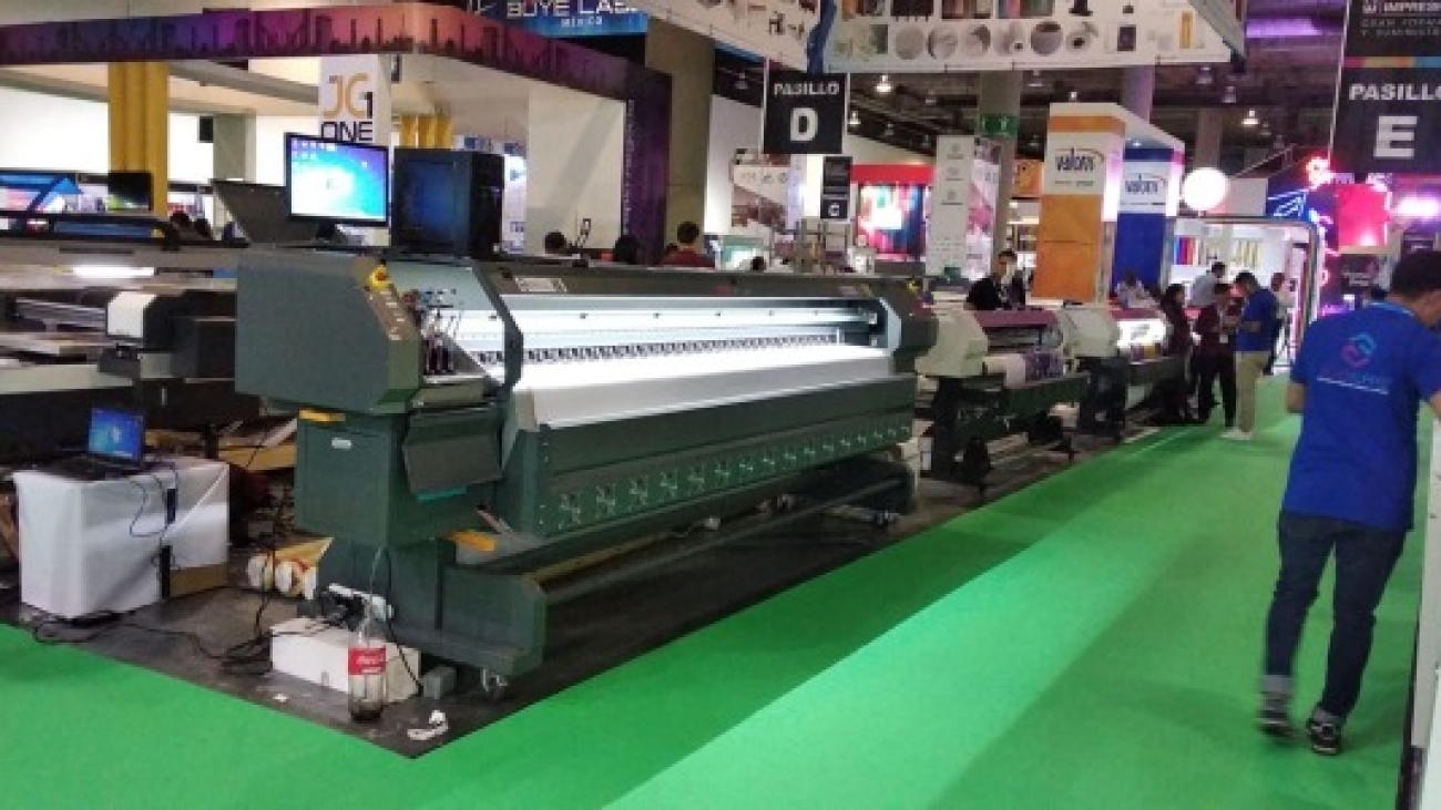 Konica 512i solvent printer